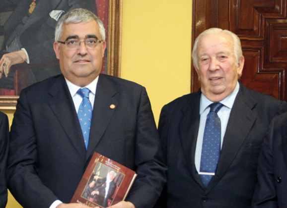 Biografía del que fuese Rector Francisco Candil