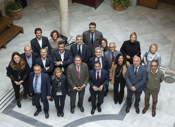 Abogados de Cerdeña visitan el Colegio