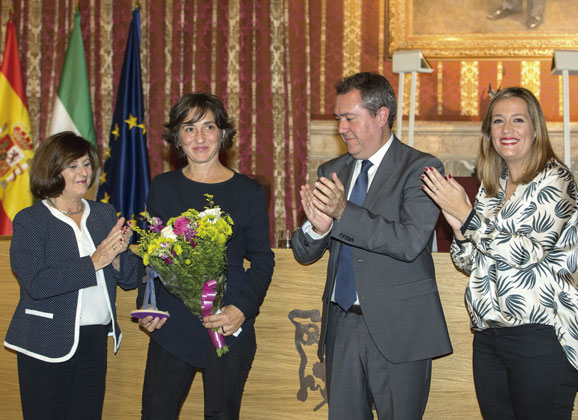 Amalia Calderón premio Mujer de Sevilla 2018