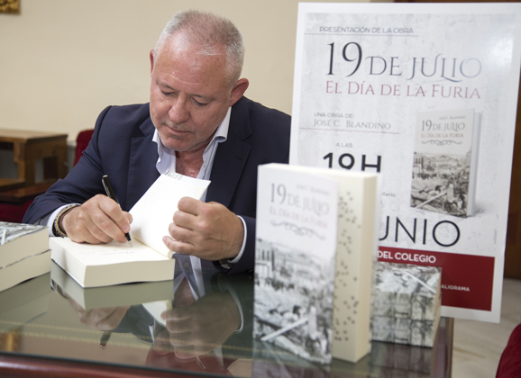 Presentación del libro 19 de julio. El día de la Furia